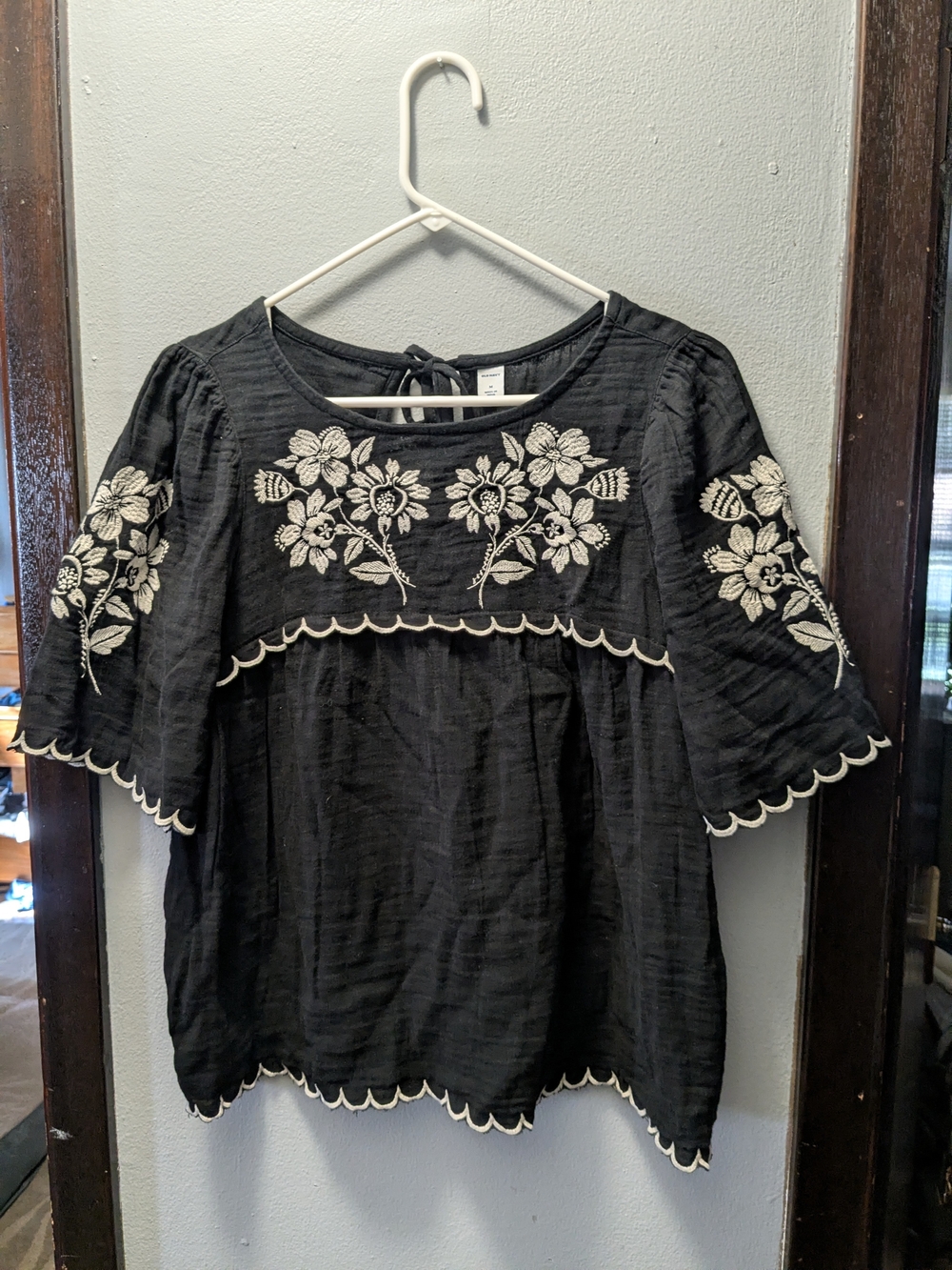 Old Navy Black Peasant Top with Cream Floral Embroidery